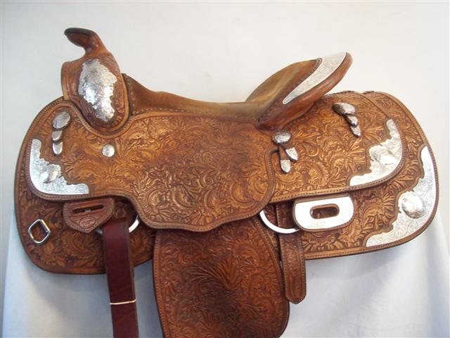 Used Saddle:- Image Number:0